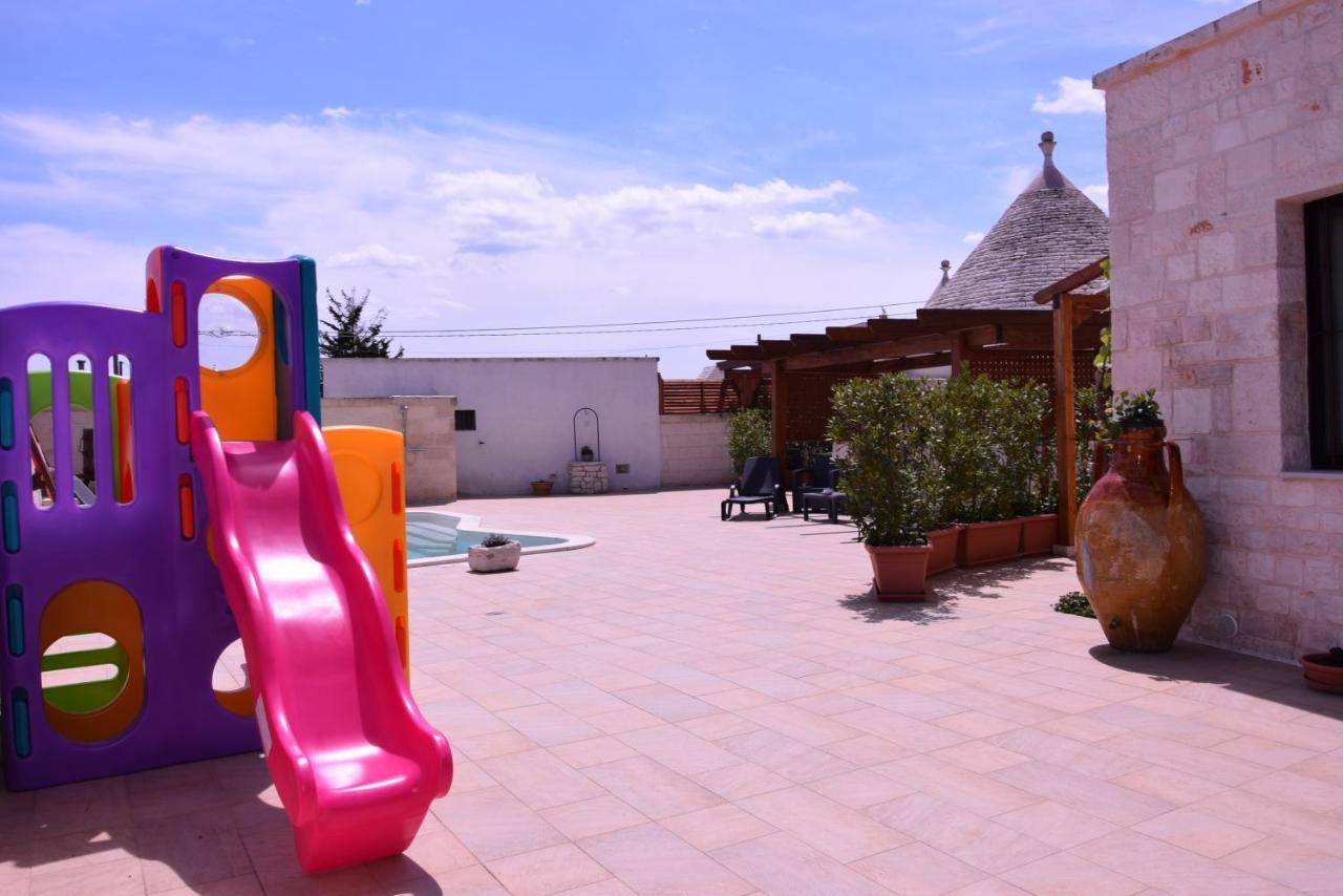 マルティナ・フランカ Quei Trulli Divini Bed & Breakfast エクステリア 写真