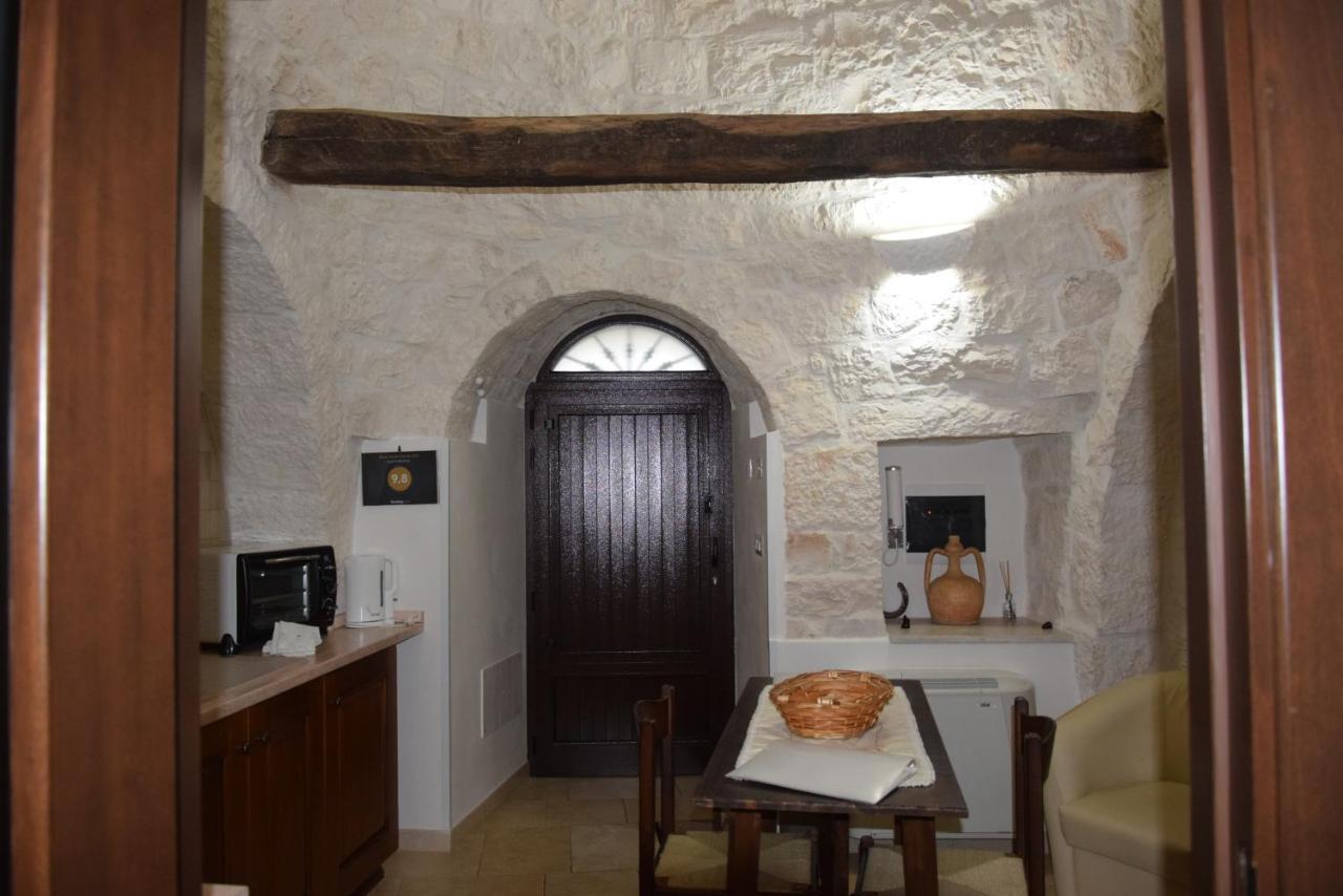 マルティナ・フランカ Quei Trulli Divini Bed & Breakfast エクステリア 写真