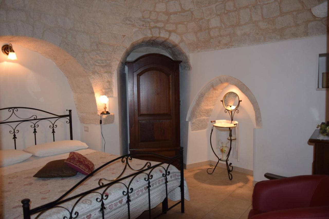 マルティナ・フランカ Quei Trulli Divini Bed & Breakfast エクステリア 写真