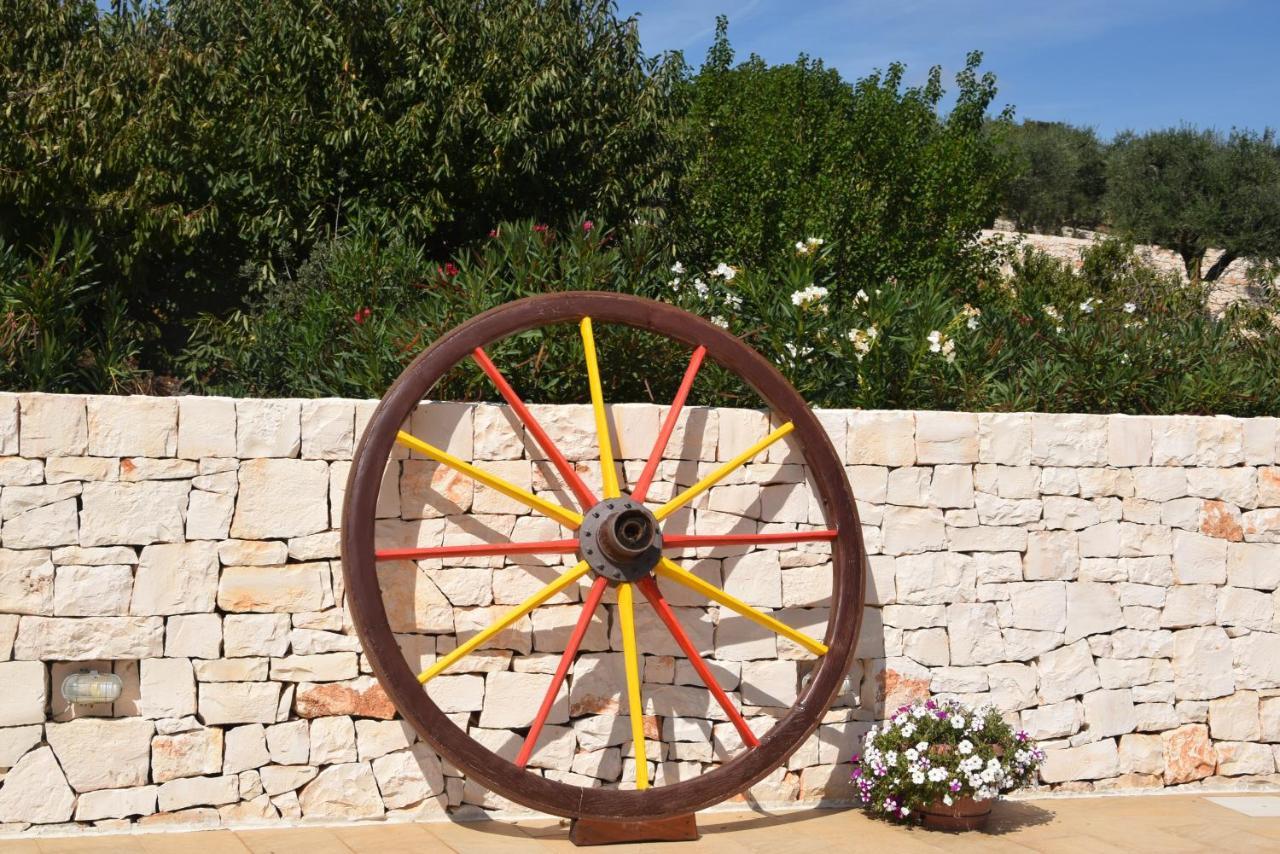 マルティナ・フランカ Quei Trulli Divini Bed & Breakfast エクステリア 写真