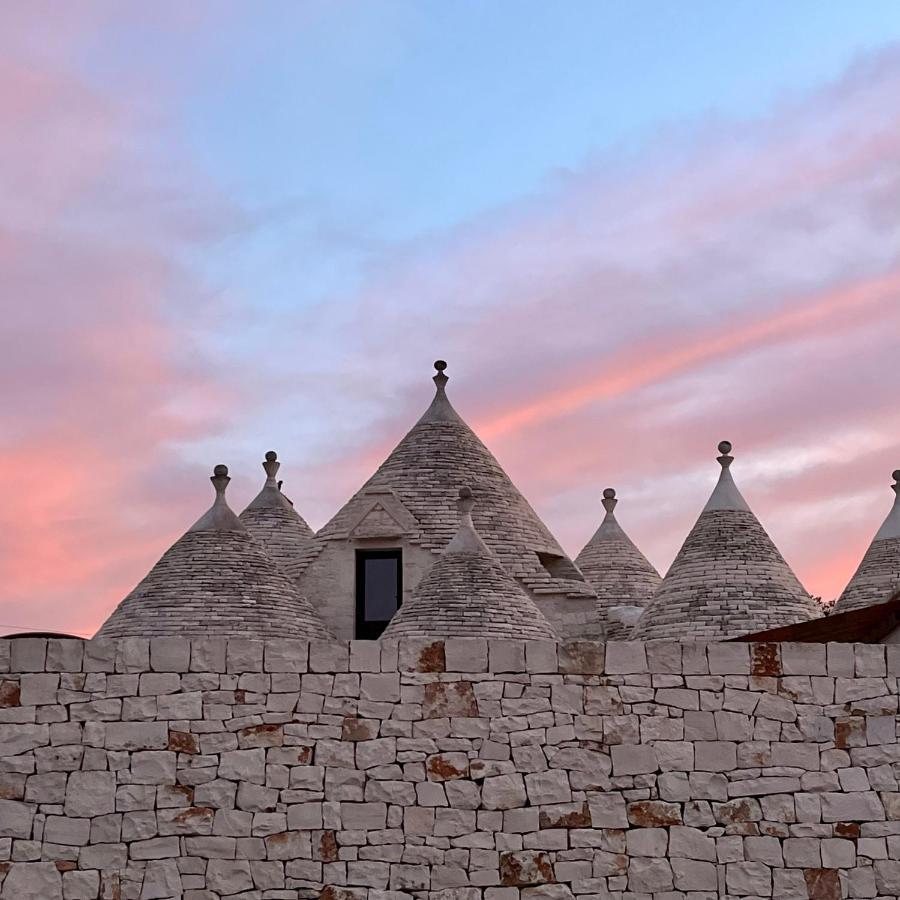 マルティナ・フランカ Quei Trulli Divini Bed & Breakfast エクステリア 写真